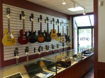 joe-flynn-limited-and-quality-pawn-guitars